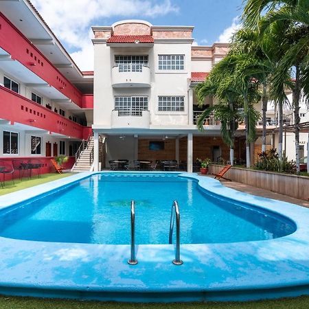 Capital O Hotel El Faisan Y El Venado Playa del Carmen Bagian luar foto