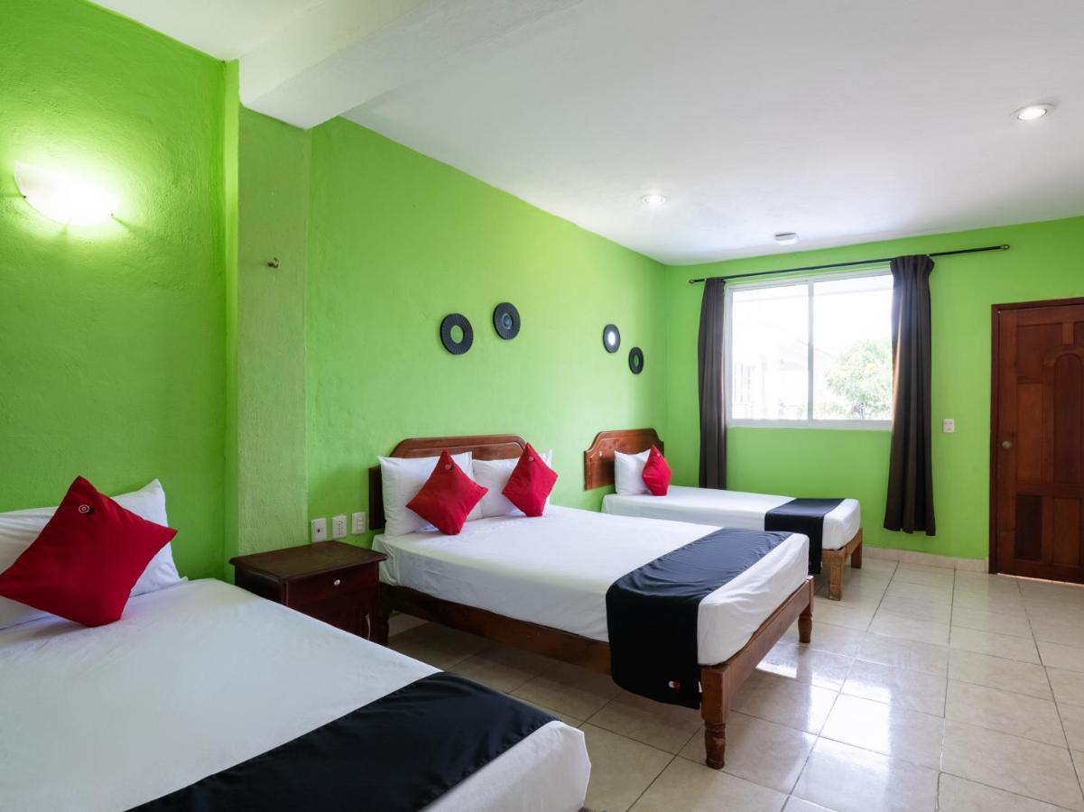 Capital O Hotel El Faisan Y El Venado Playa del Carmen Bagian luar foto