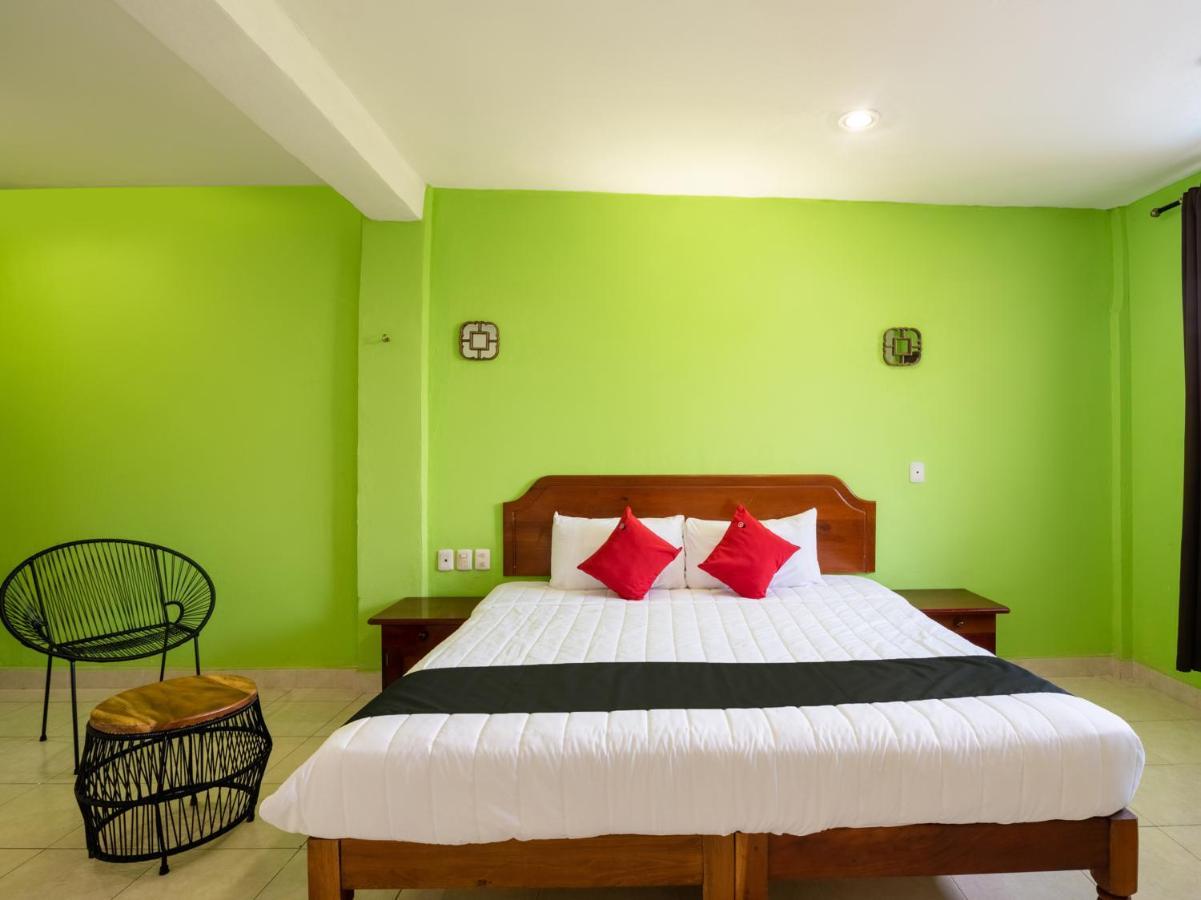 Capital O Hotel El Faisan Y El Venado Playa del Carmen Bagian luar foto